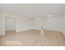 11055 Oriole Drive, Surrey, BC V3R5A7 Photo 10