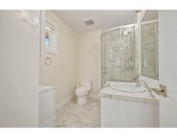 11055 Oriole Drive, Surrey, BC V3R5A7 Photo 21