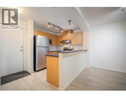 408 9319 University Crescent, Burnaby, BC V5A4Y5 Photo 8