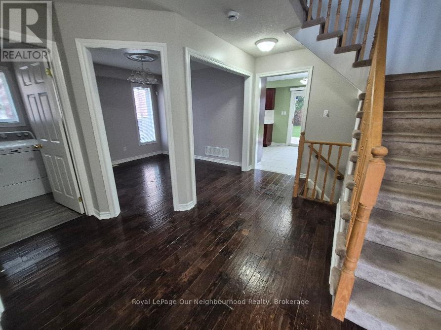 83 CLOUGHLEY DRIVE N, Barrie (Northwest) — photo 4
