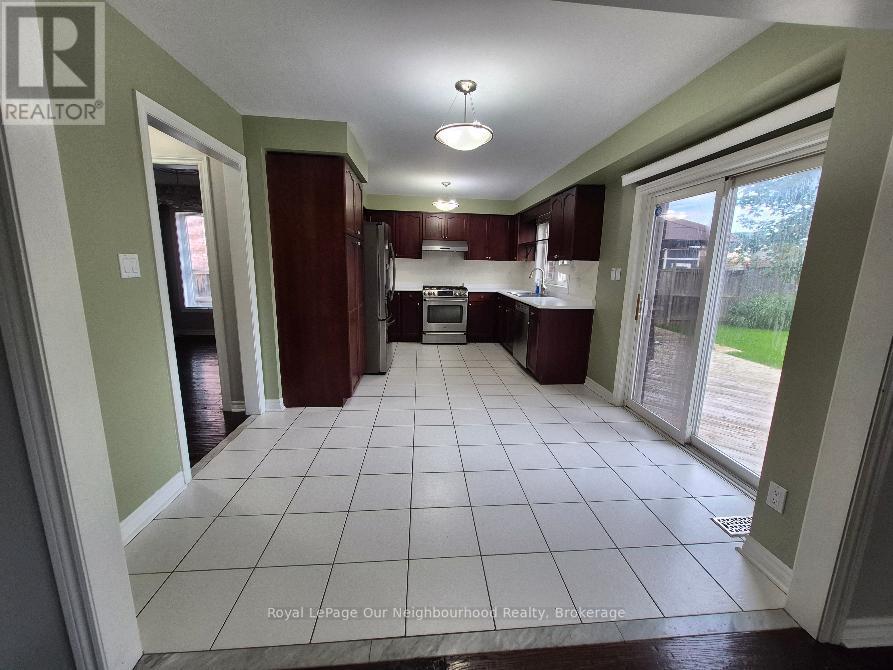 83 CLOUGHLEY DRIVE N, Barrie (Northwest) — photo 8