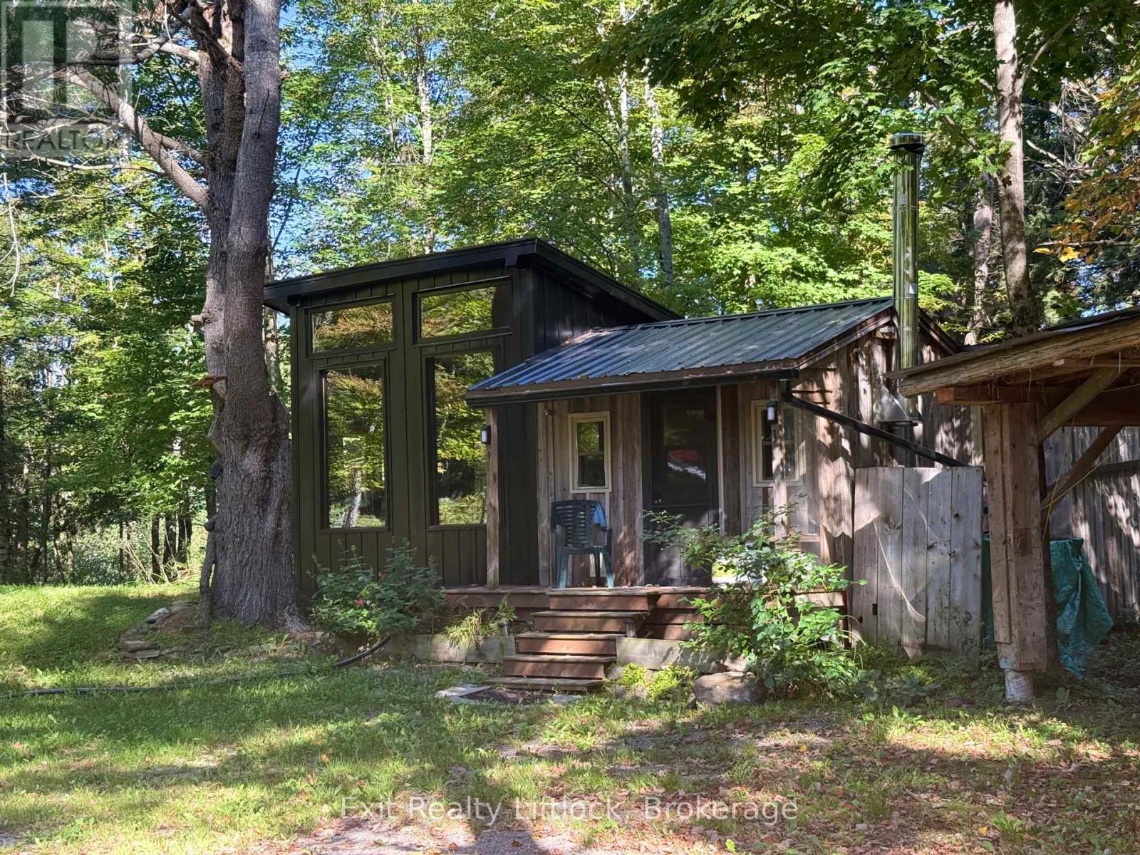 00 NEAR BANNOCKBURN RD. ROAD, Madoc