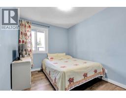 84a Cedarwood Hill Sw, Calgary, AB T2W3H5 Photo 16