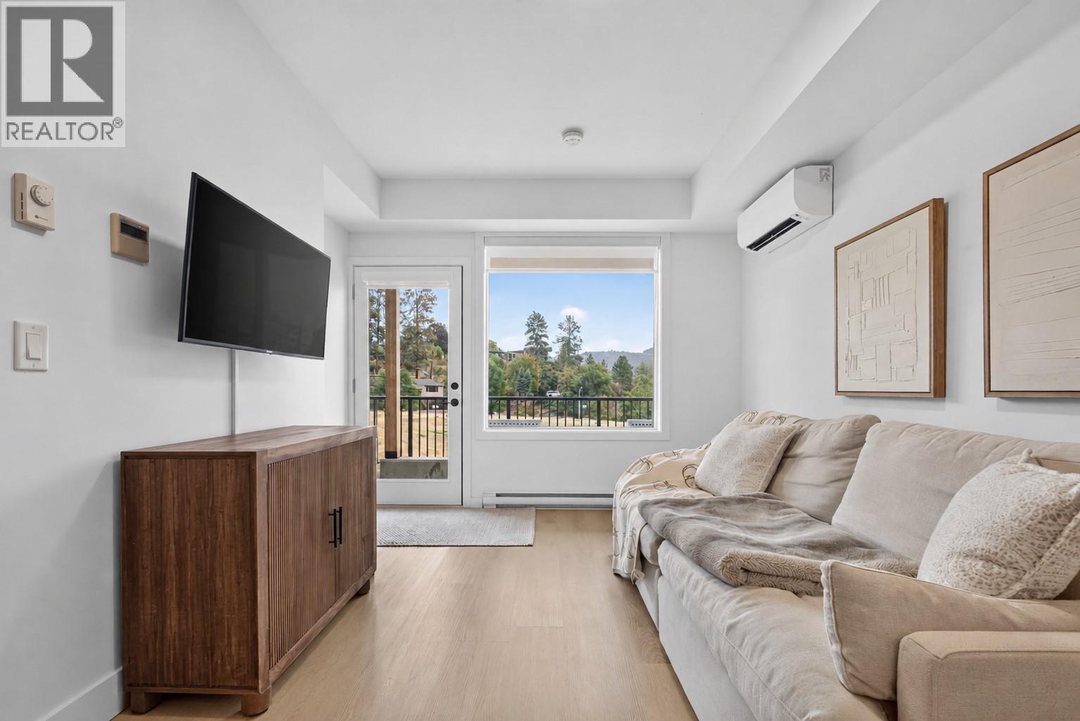 #67 685 Boynton Place - 1