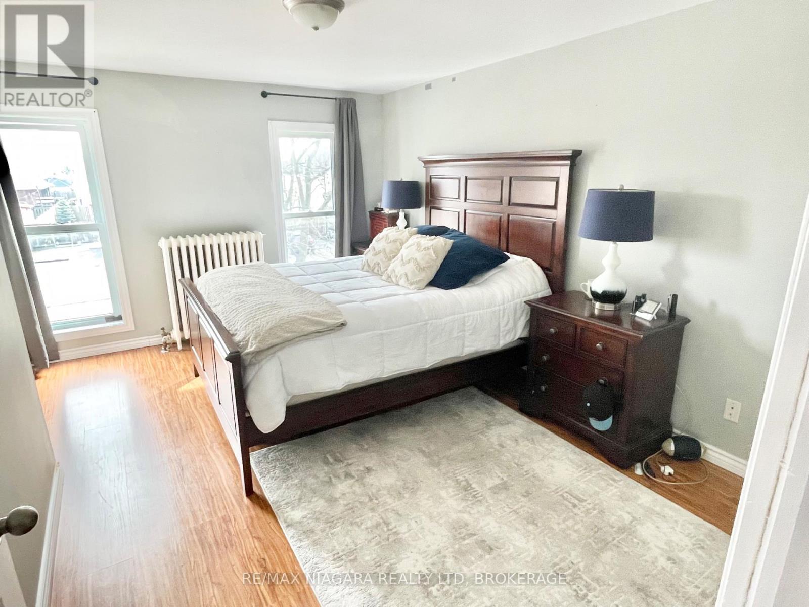 UPPER - 215 MCALPINE AVENUE S, Welland (Lincoln/Crowland) — photo 5