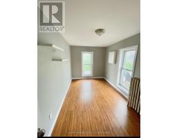 Upper - 215 Mcalpine Avenue S, Welland, ON L3B1T8 Photo 10