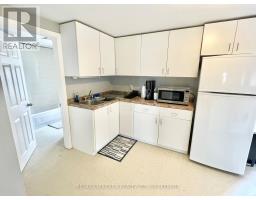 Upper - 215 Mcalpine Avenue S, Welland, ON L3B1T8 Photo 8