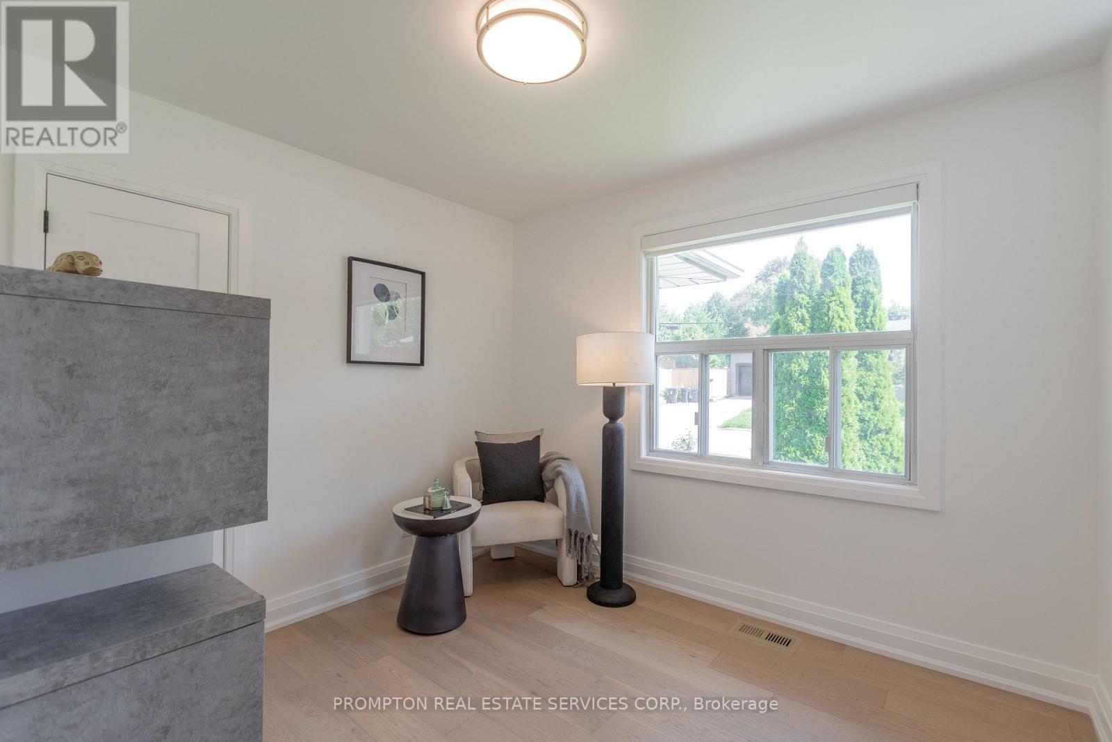 2 FILBERT GATE - 16