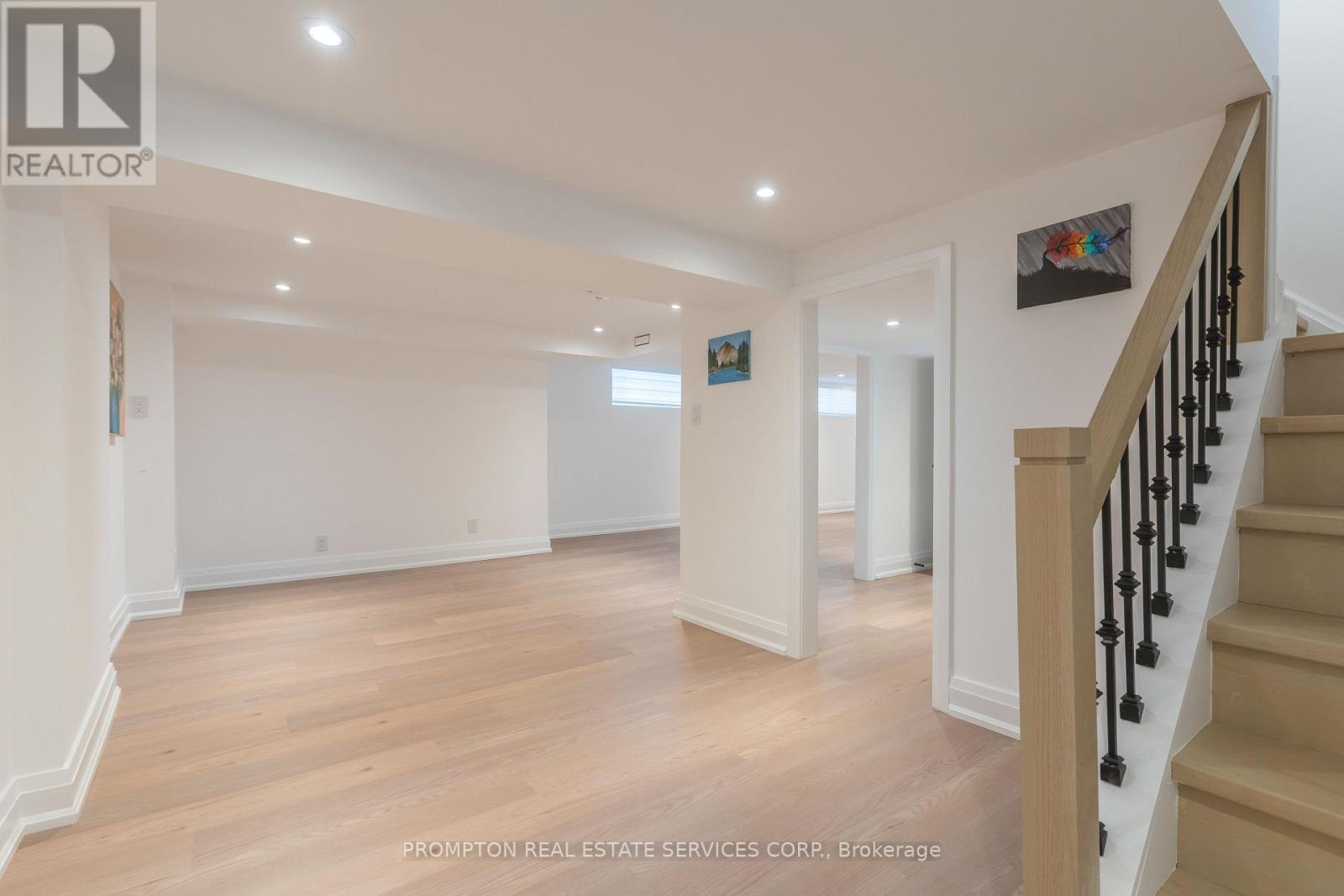 2 FILBERT GATE - 23
