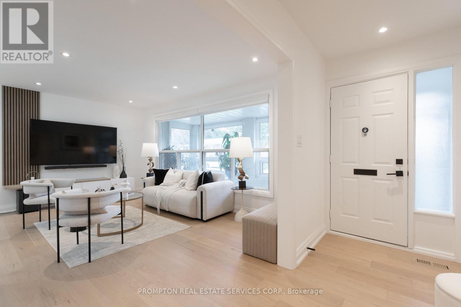 2 FILBERT GATE - 3