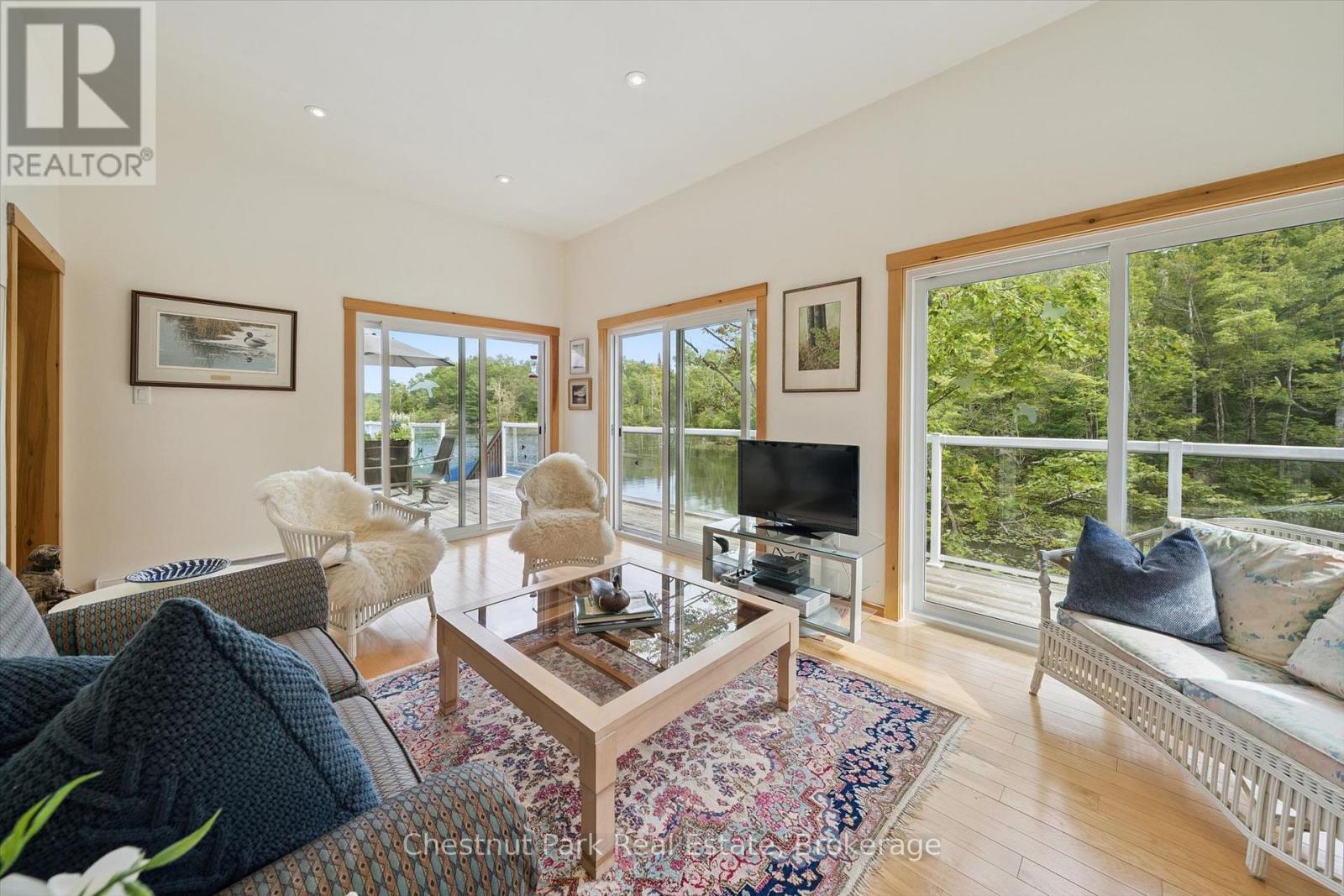 2215 MIRIAM DRIVE - 20