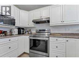 Bedroom - 460 Spruce Way Se, Medicine Hat, AB T1B4L5 Photo 9