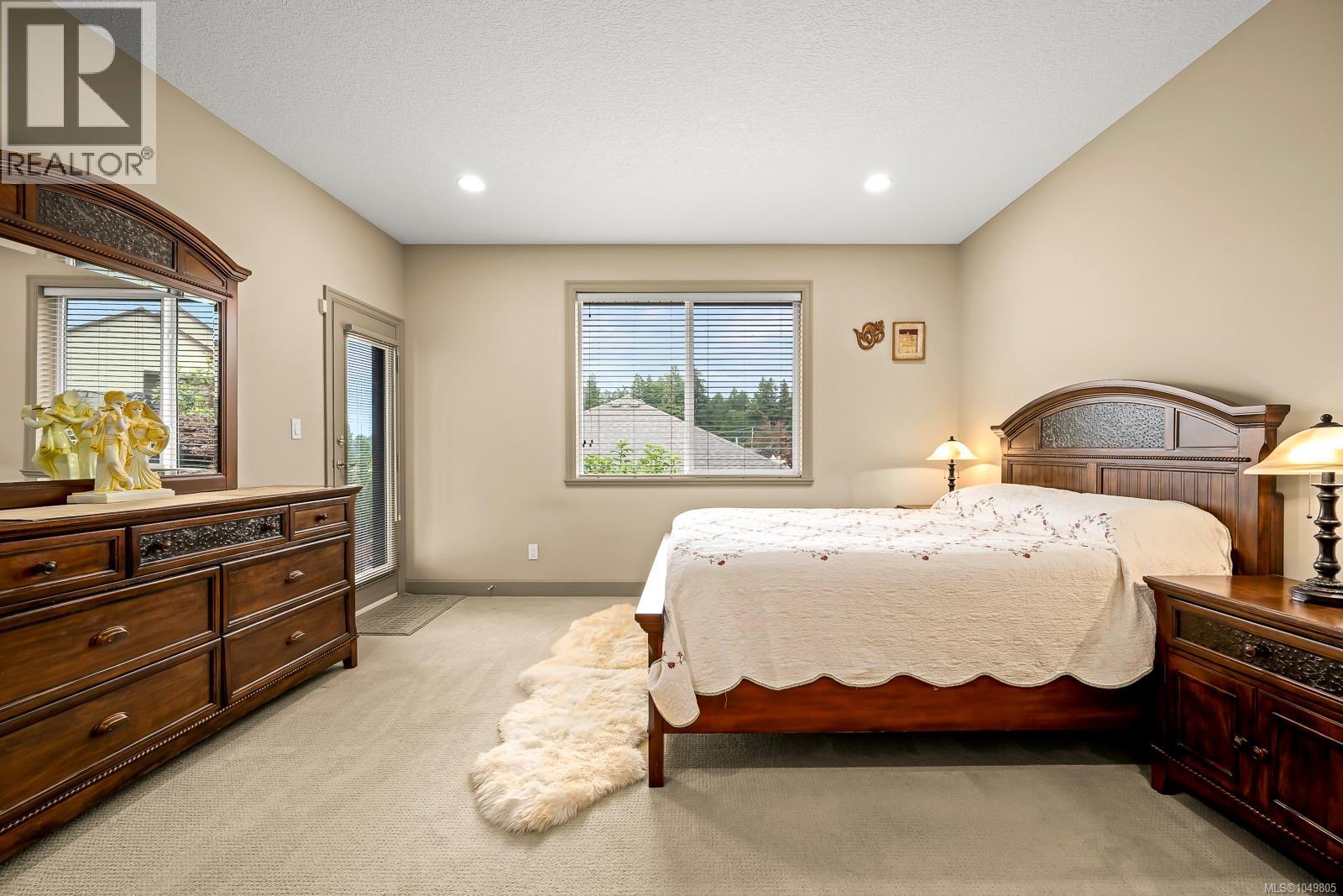 570 Spitfire Dr - Image 20