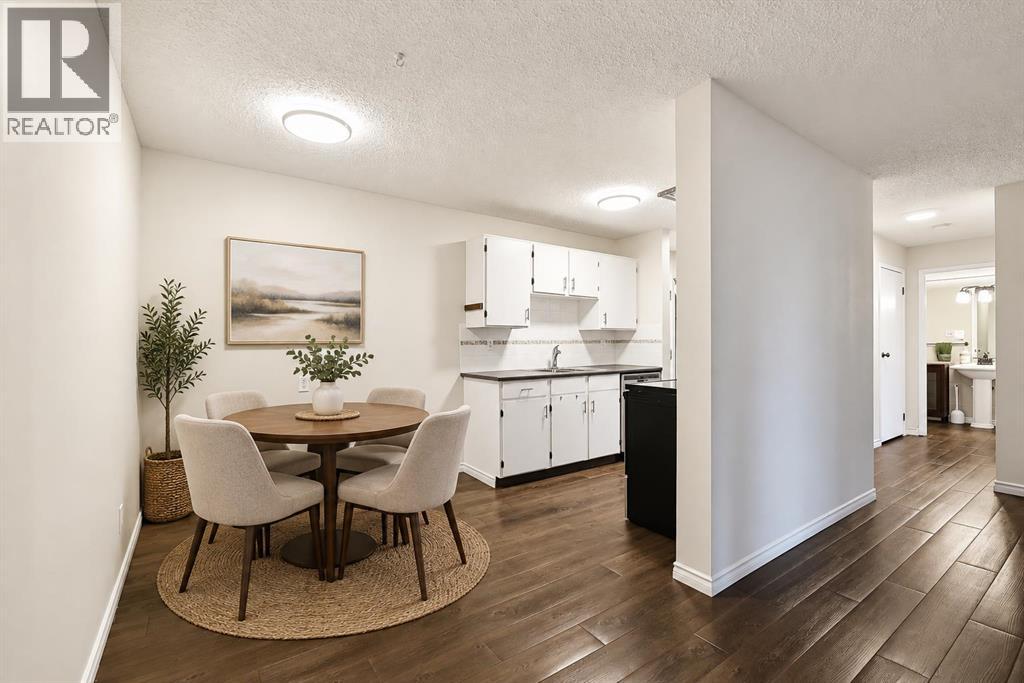 #205 659 4 Avenue NE - 17