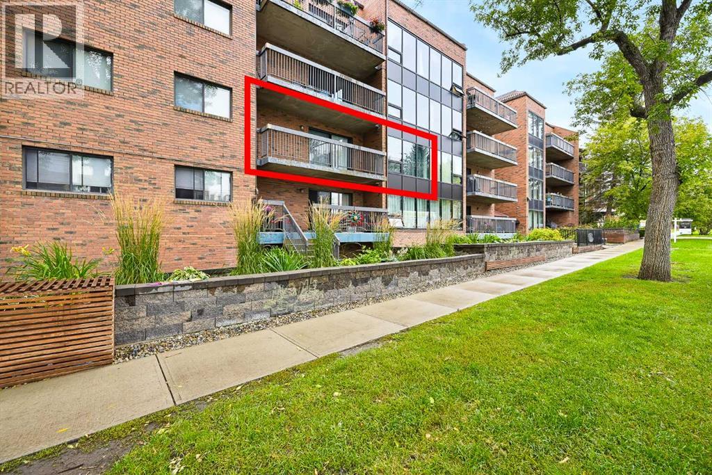 #205 659 4 Avenue NE - 3