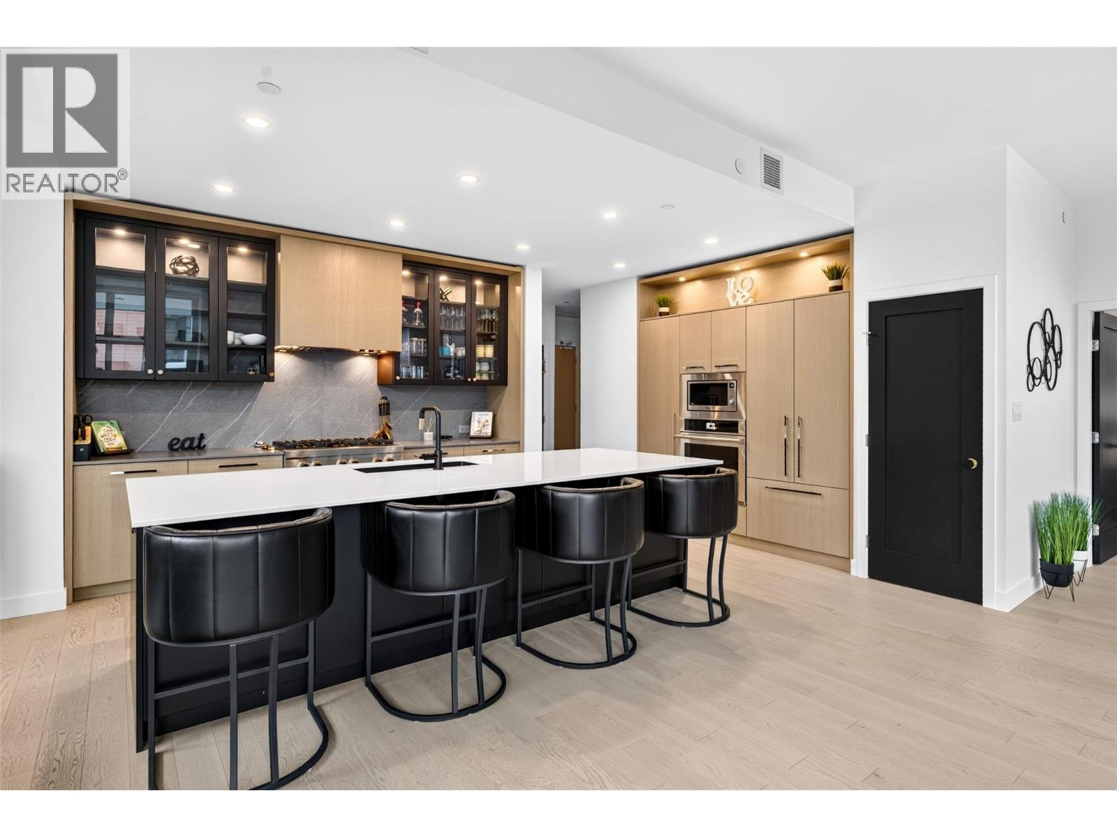 #315 3389 Lakeshore Road - Image 9