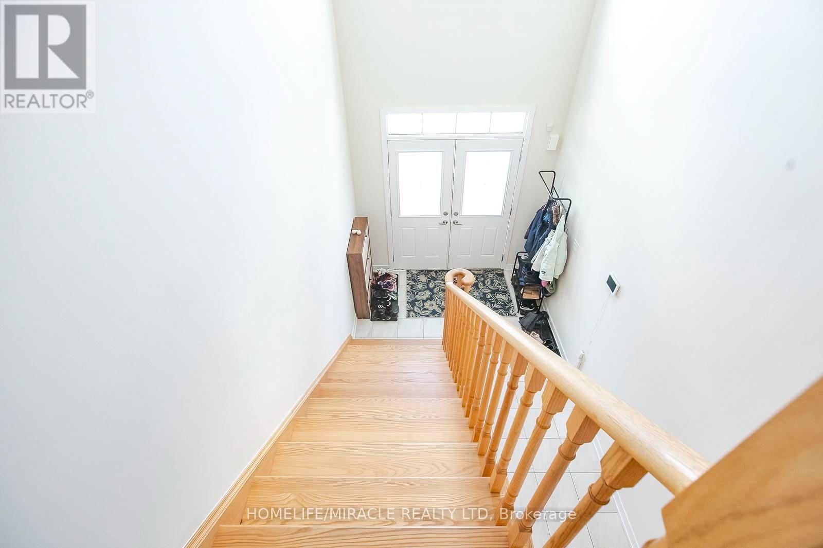 106 HIGGINS AVENUE - 46