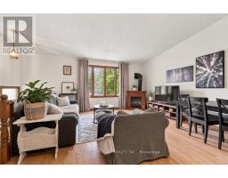 Living room - 26 Renfrew Street E, Haldimand, ON N3W1E8 Photo 6