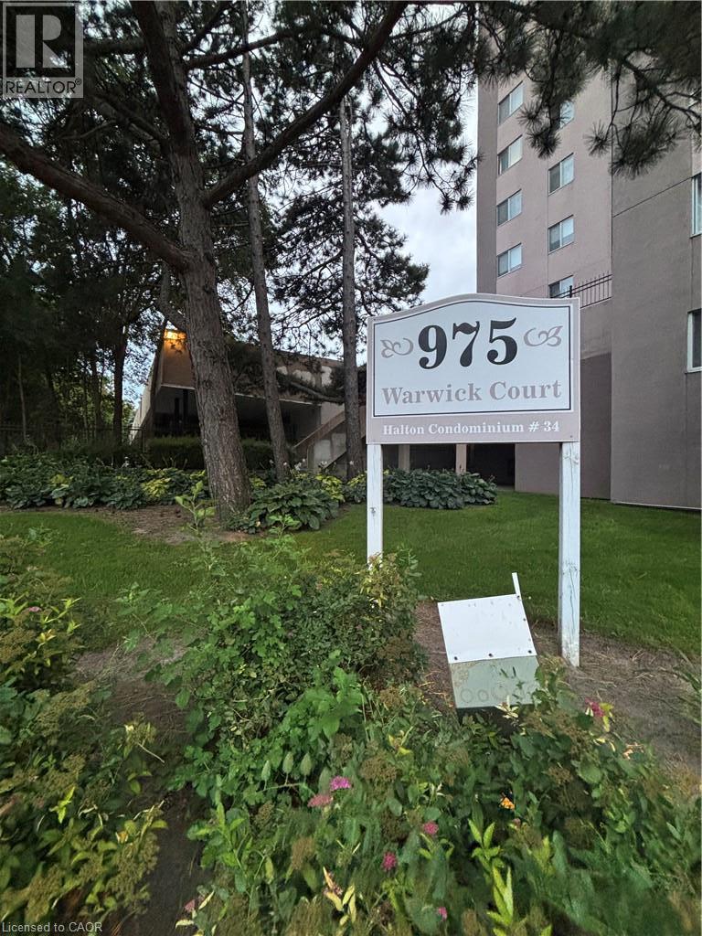 975 WARWICK Court Unit# 1210, Burlington — photo 2