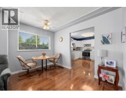 Kitchen - 1 950 Braidwood Rd, Courtenay, BC V9N3R9 Photo 6