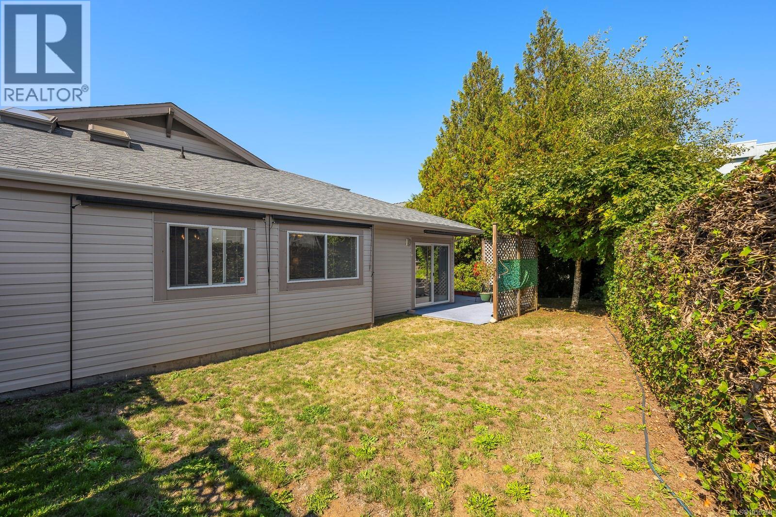 #1 950 Braidwood Rd - 35