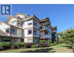 524 3666 Royal Vista Way, Courtenay, BC V9N9X8 Photo 13