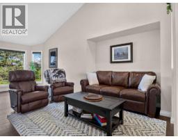 Bedroom - 210243 102 Street W, Rural Foothills County, AB T1S0V4 Photo 9