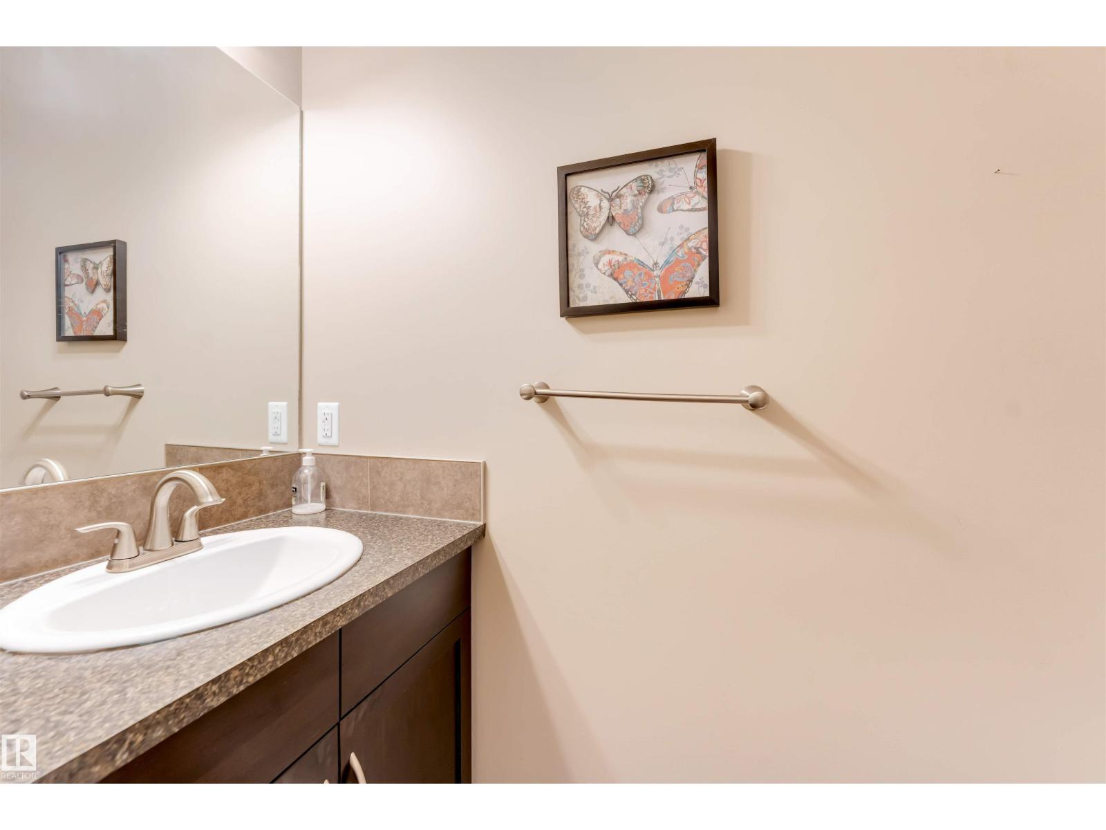 3662 13 ST NW - Image 39