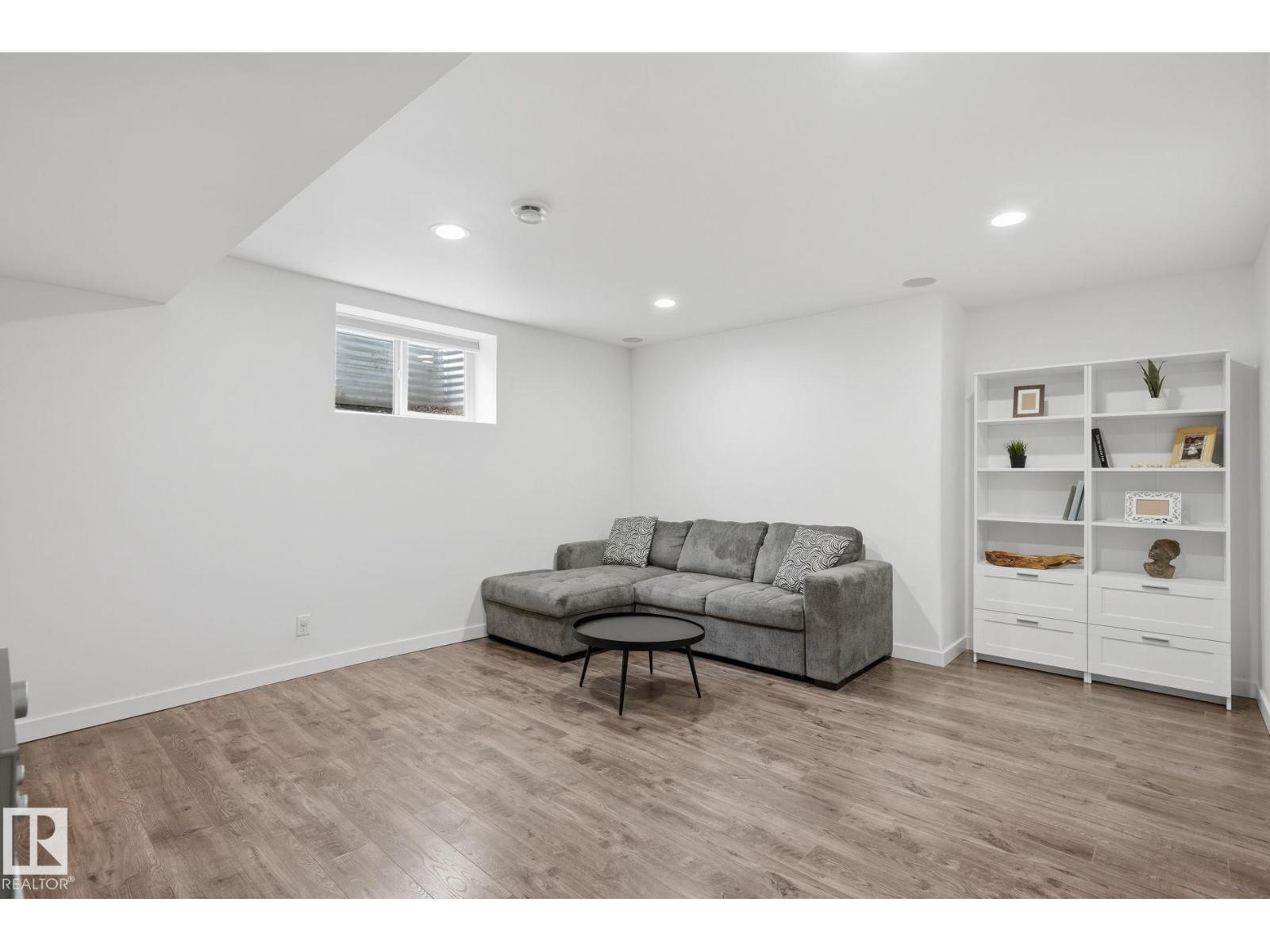 #115 102 WEST HAVEN DR - 27