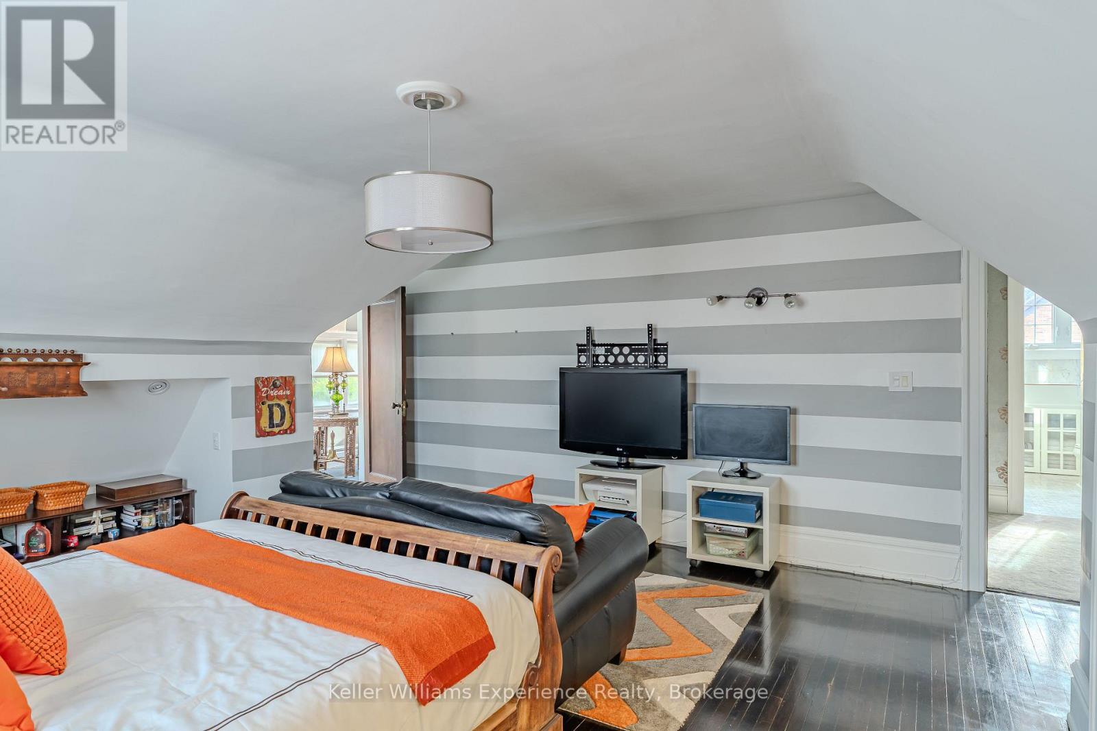 85 10TH STREET - Image 36