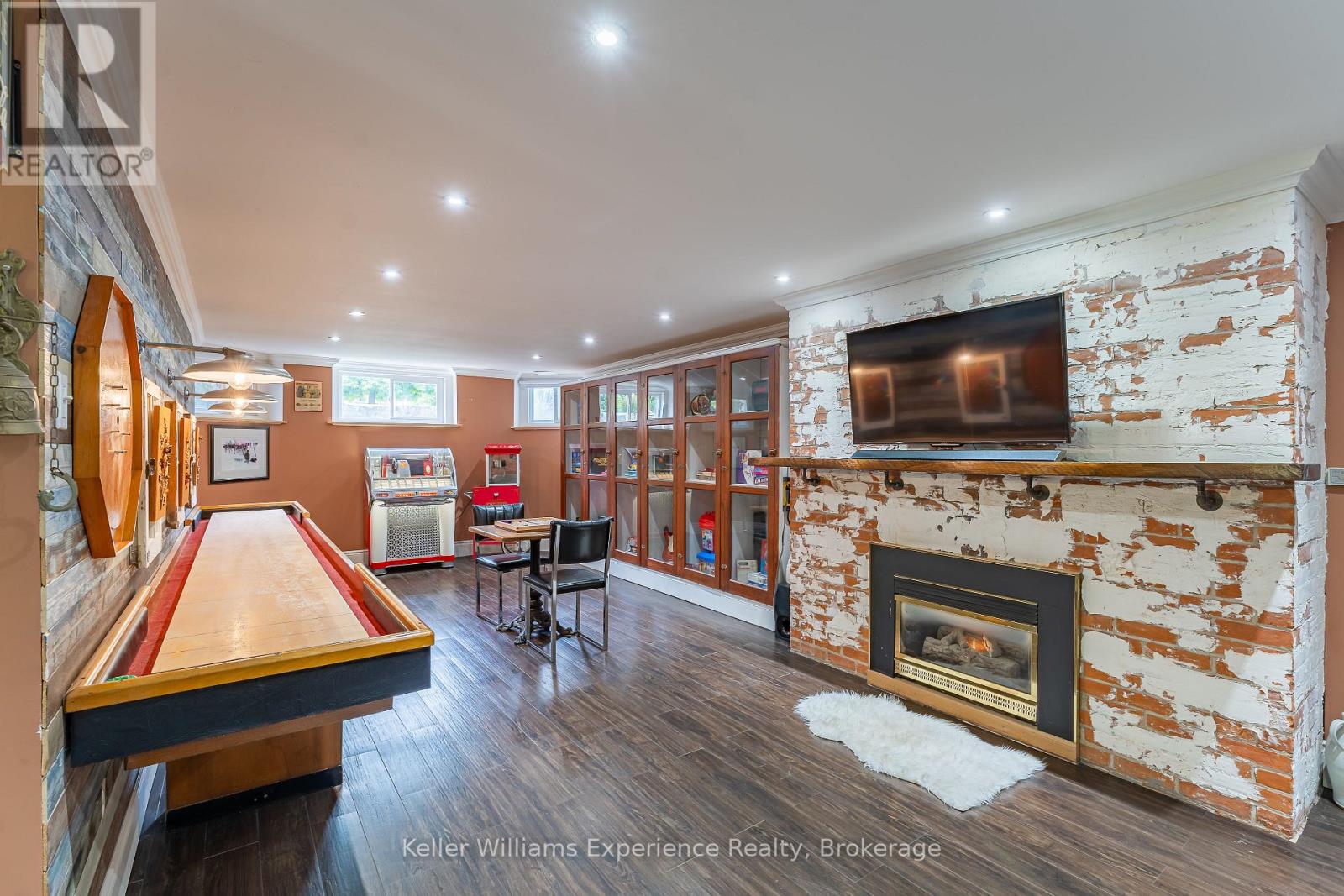 85 10TH STREET - Image 42