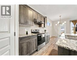 3pc Bathroom - 35 Heritage Rise, Cochrane, AB T4C2R5 Photo 12