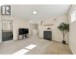 35 Heritage Rise, Cochrane, AB T4C2R5 Photo 16
