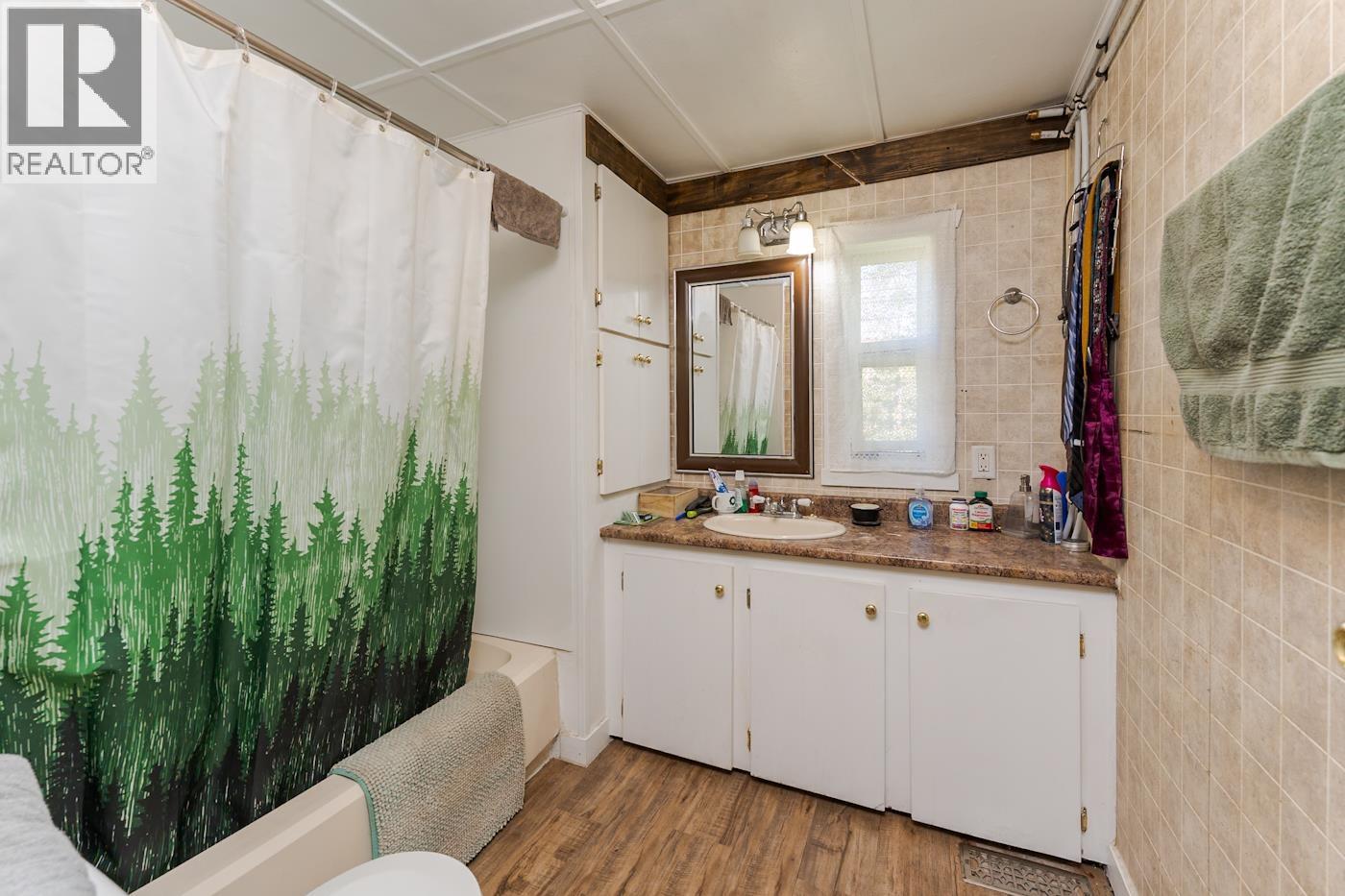 5855 MCLEOD ROAD - 17