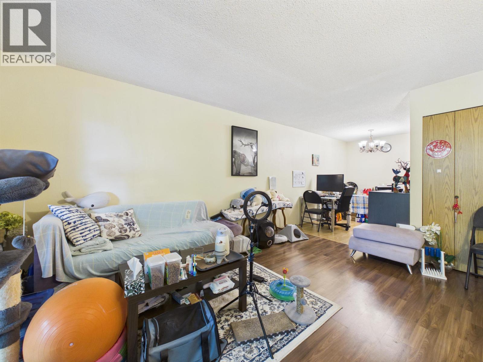 #227-8700 ACKROYD Road, Richmond