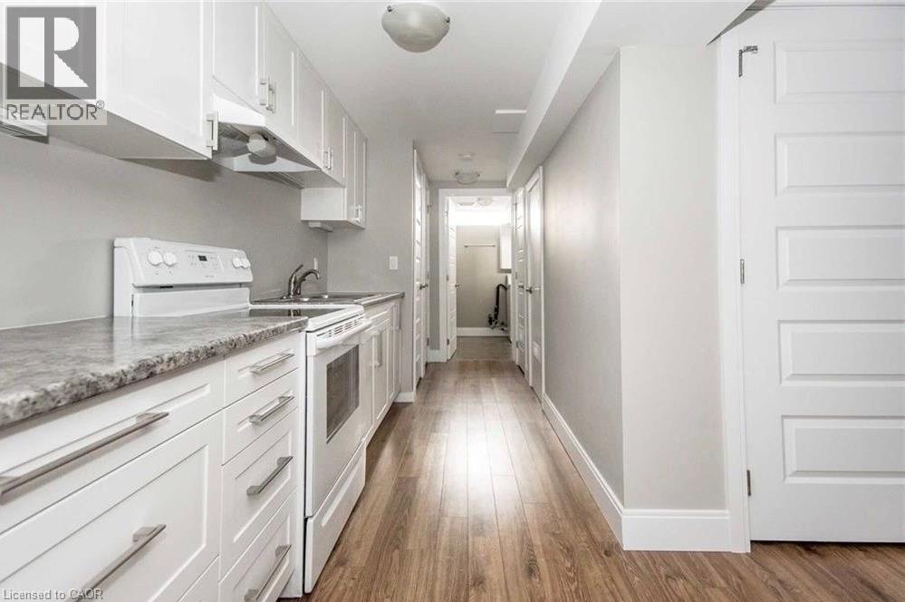 1801 BISCAYNE Drive Unit# Lower, Cambridge — photo 8