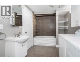 1801 Biscayne Drive Unit# Lower, Cambridge, ON N3H4R2 Photo 11