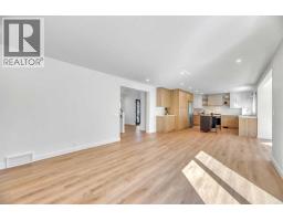 Primary Bedroom - 238 Hawktree Bay Nw, Calgary, AB T3G2Z3 Photo 12