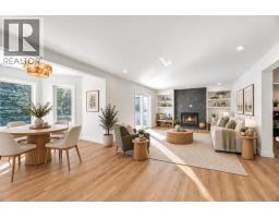 4pc Bathroom - 238 Hawktree Bay Nw, Calgary, AB T3G2Z3 Photo 8