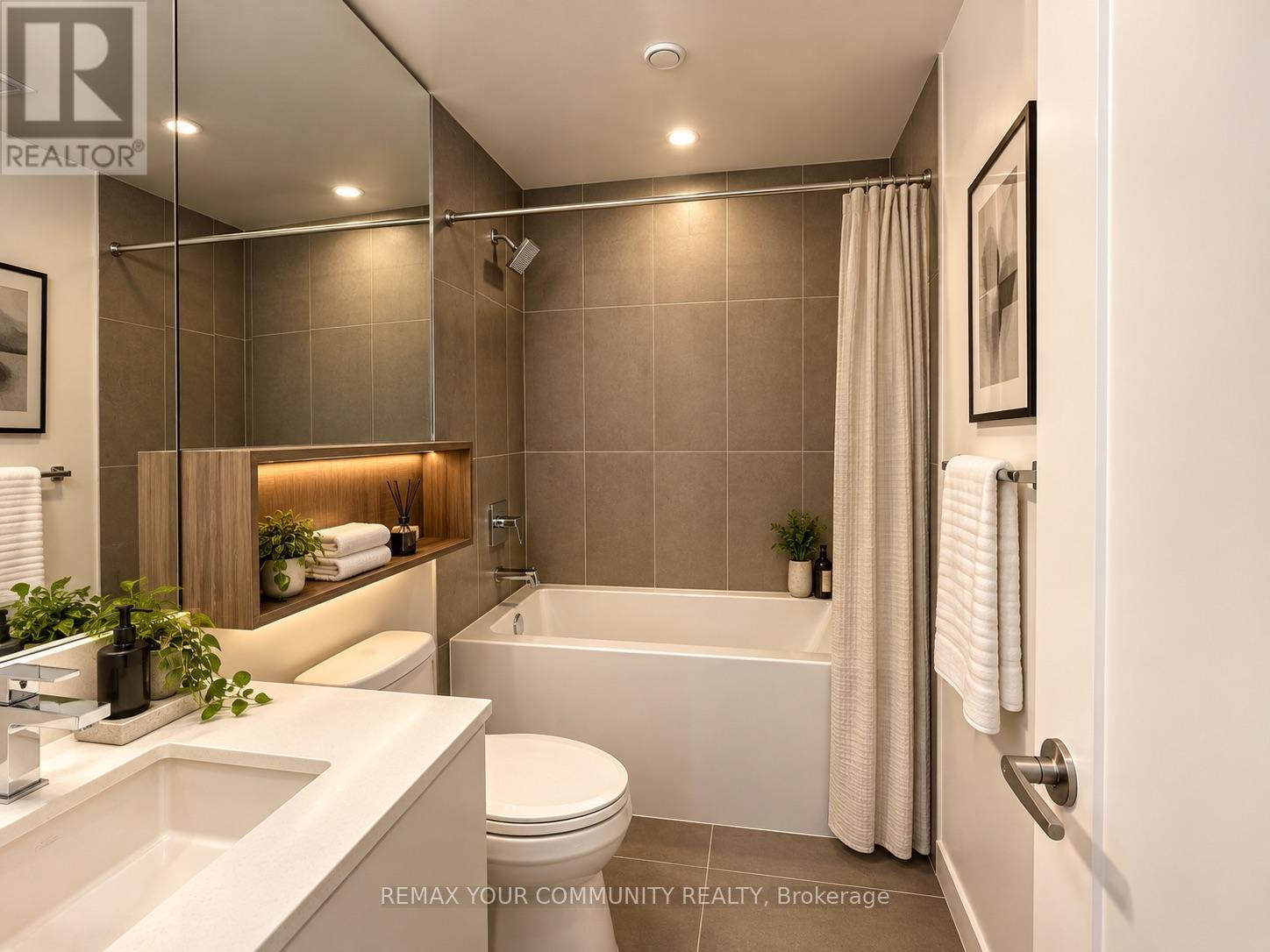 #2629 W 135 LOWER SHERBOURNE STREET - 20