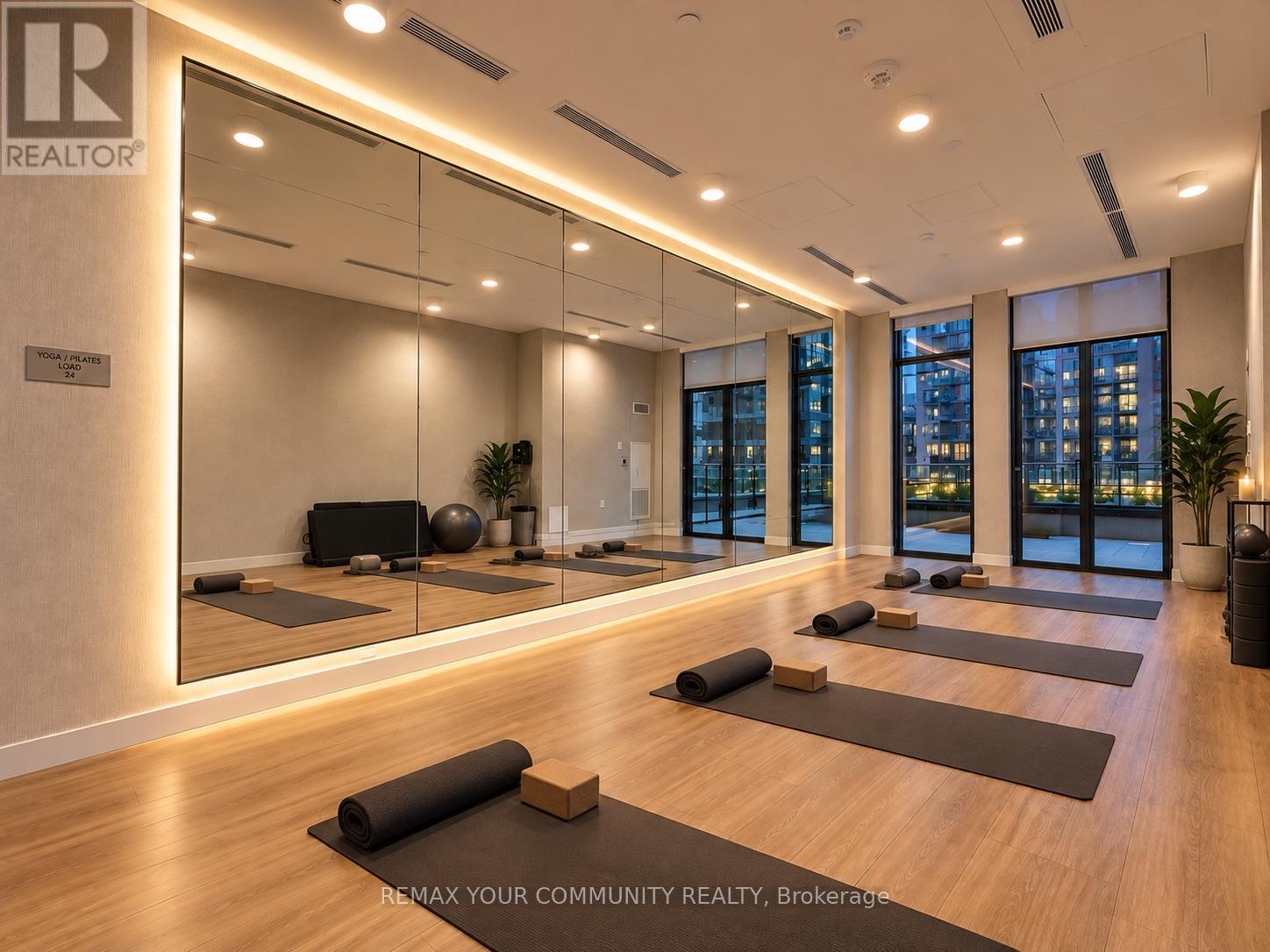 #2629 W 135 LOWER SHERBOURNE STREET - 22