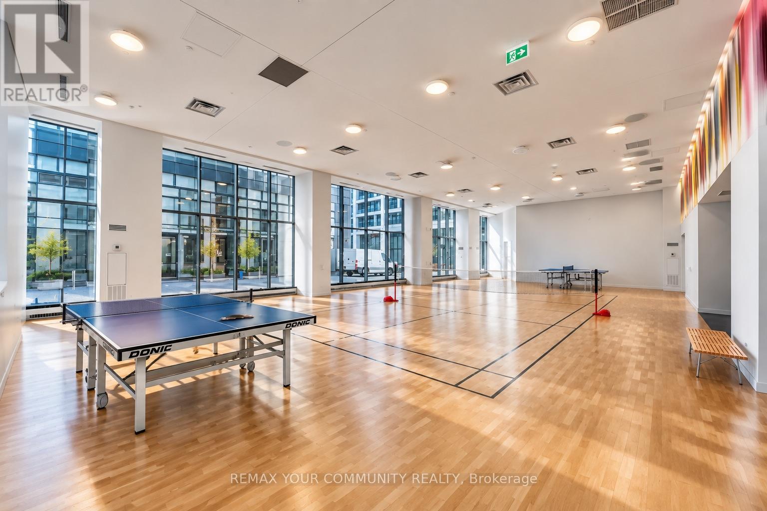 #2629 W 135 LOWER SHERBOURNE STREET - 24