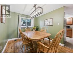 Kitchen - 460 Parkview Crescent, Cambridge, ON N3H4X7 Photo 9