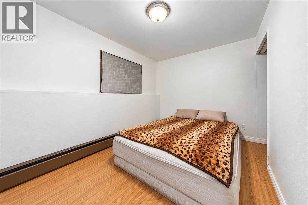 5918 57 Avenue - 22