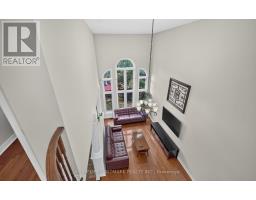 Primary Bedroom - 37 Denim Drive, Brampton, ON L6P2R3 Photo 9