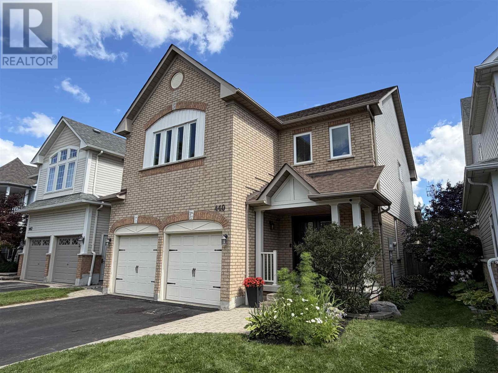 440 Whitby Shores Greenway, Whitby, Ontario, L1N9R4, Whitby, Ontario — photo 2 of 5