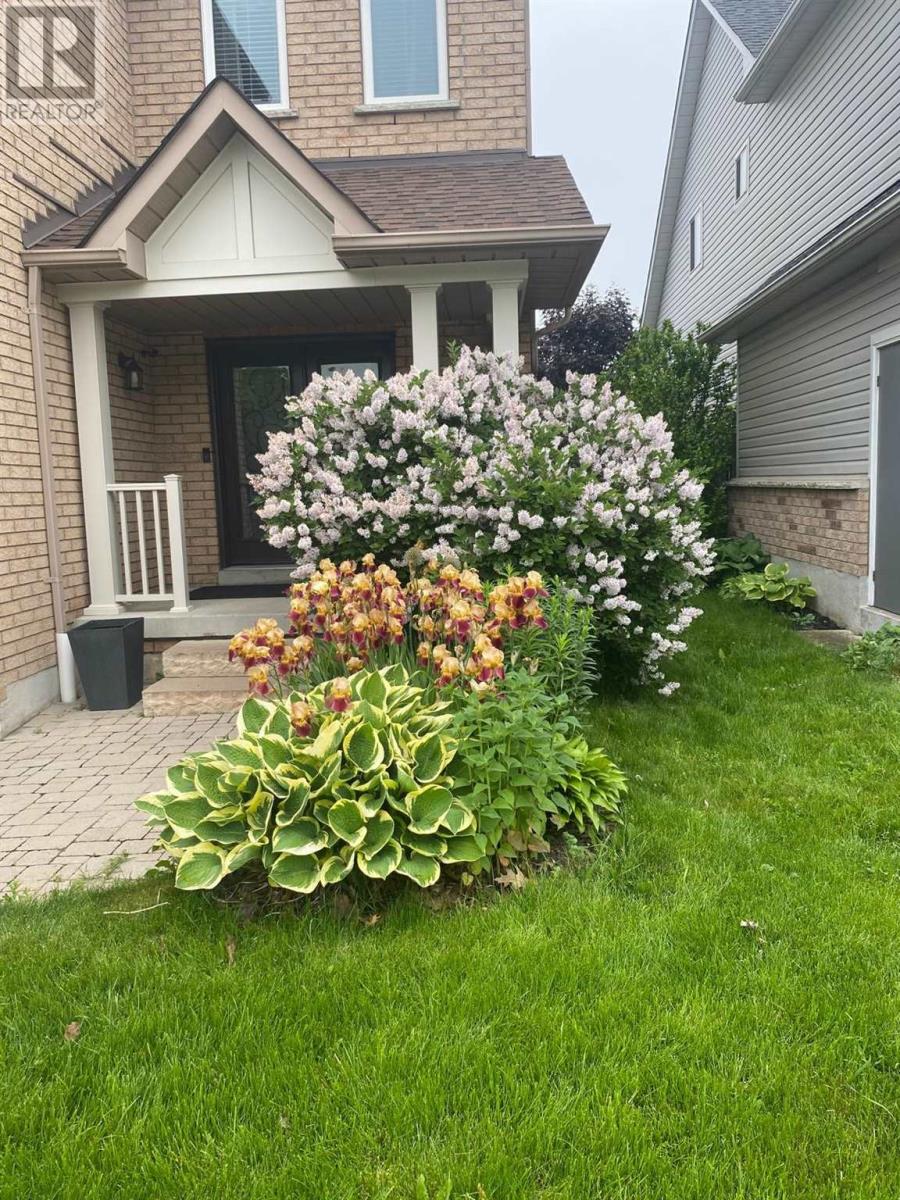 440 Whitby Shores Greenway, Whitby, Ontario, L1N9R4, Whitby, Ontario — photo 4 of 5