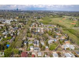9111 65 Av Nw, Edmonton, AB T6E0J8 Photo 47