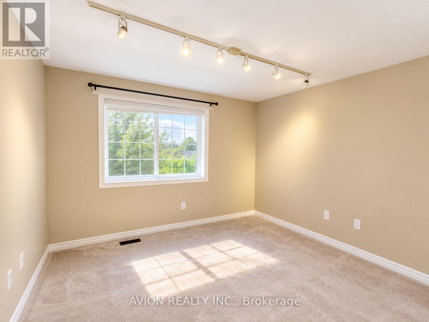 1392 PINECLIFF ROAD, Oakville (WT West Oak Trails) — photo 12