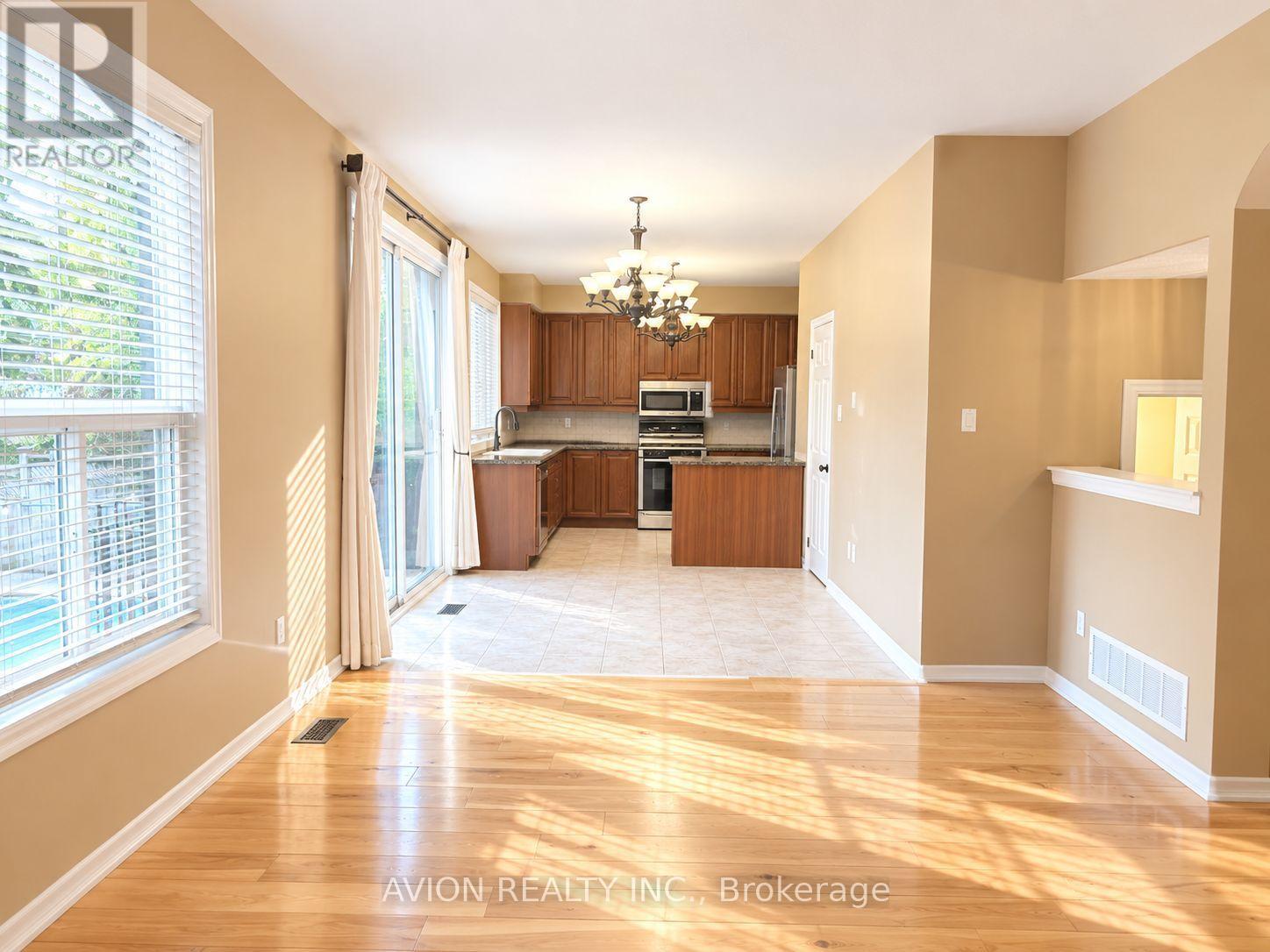 1392 PINECLIFF ROAD, Oakville (WT West Oak Trails) — photo 5